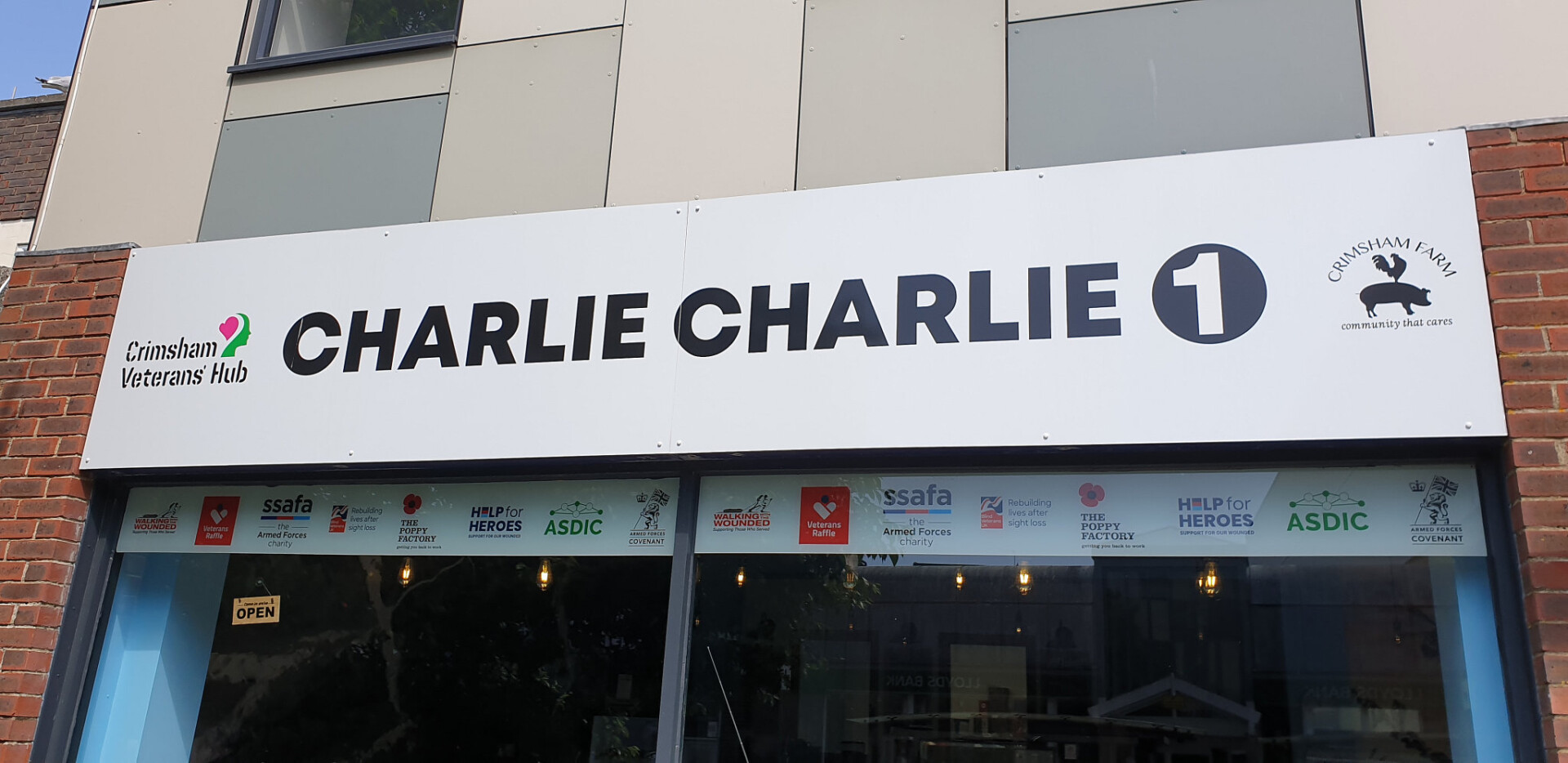 Charlie Charlie 1 - Bognor - West Sussex Coffee Shop Frontage